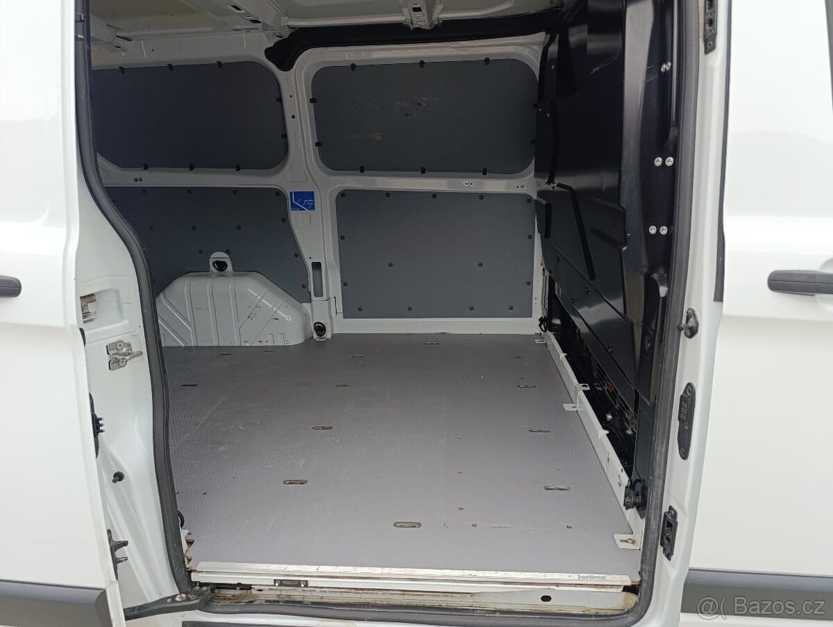 2015 Ford TRANSIT - 15