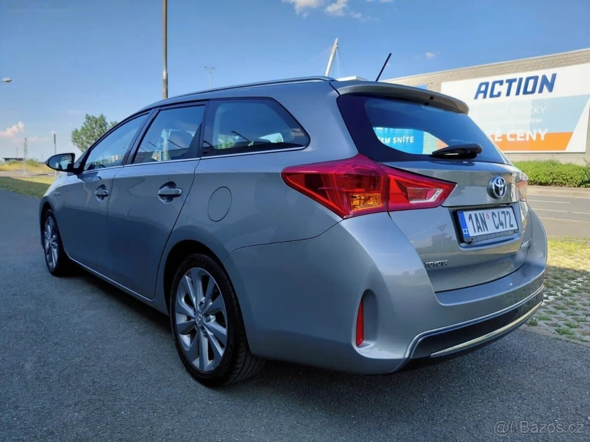 2013 Toyota AURIS - 15