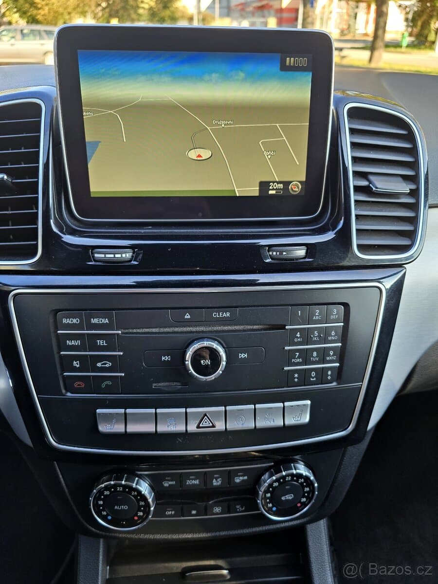 2016 Mercedes-Benz GL - 15