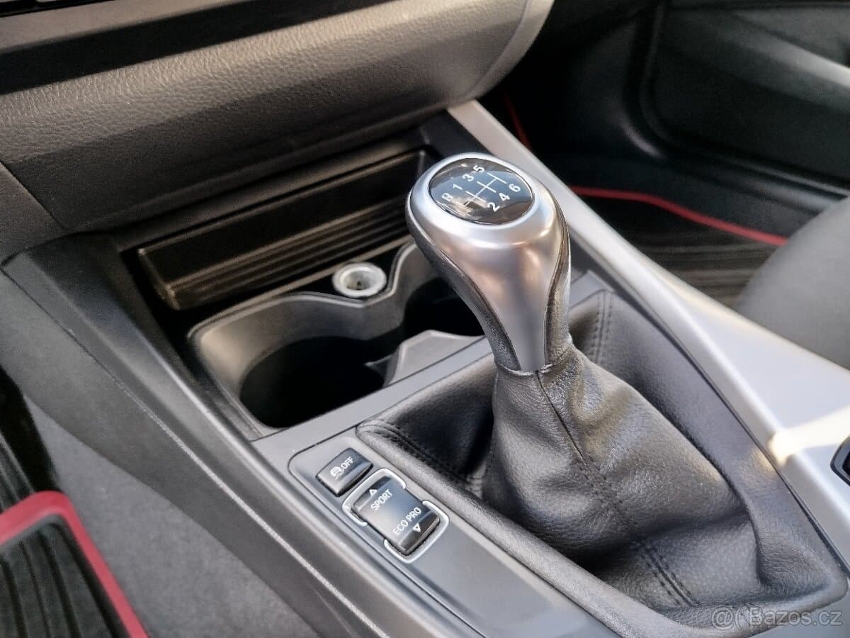 2013 BMW 1-SERIES - 15