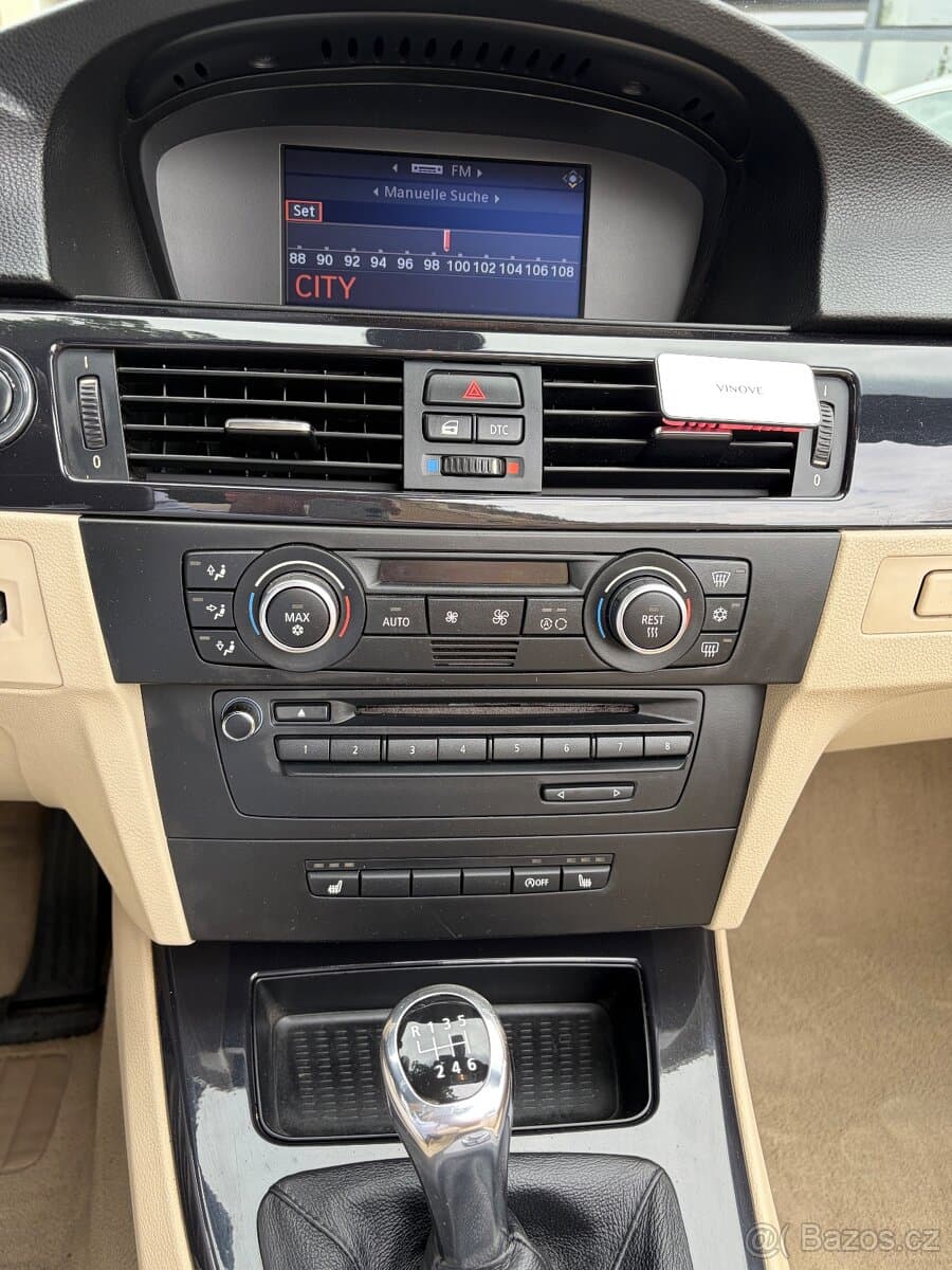 2009 BMW 3-SERIES - 15