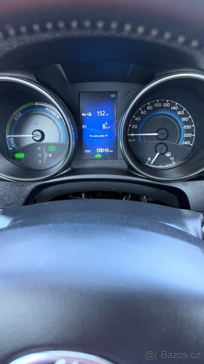 2016 Toyota AURIS - 15