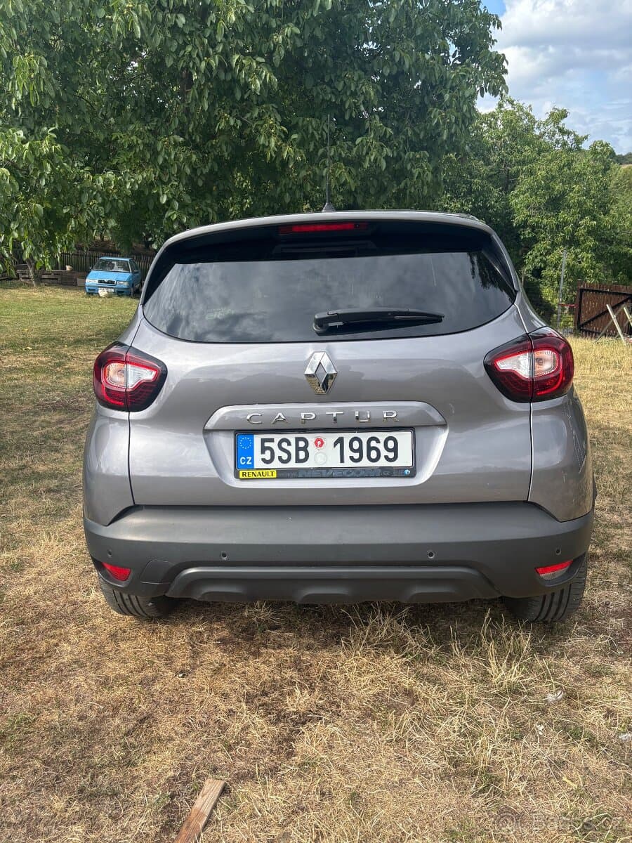 2018 Renault CAPTUR - 15