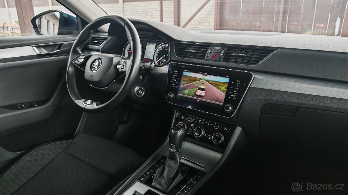 2020 Škoda SUPERB - 15