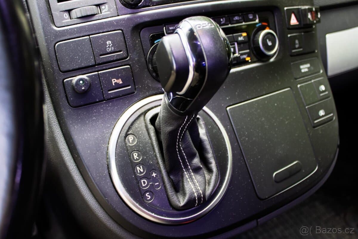 2014 Volkswagen MULTIVAN - 15