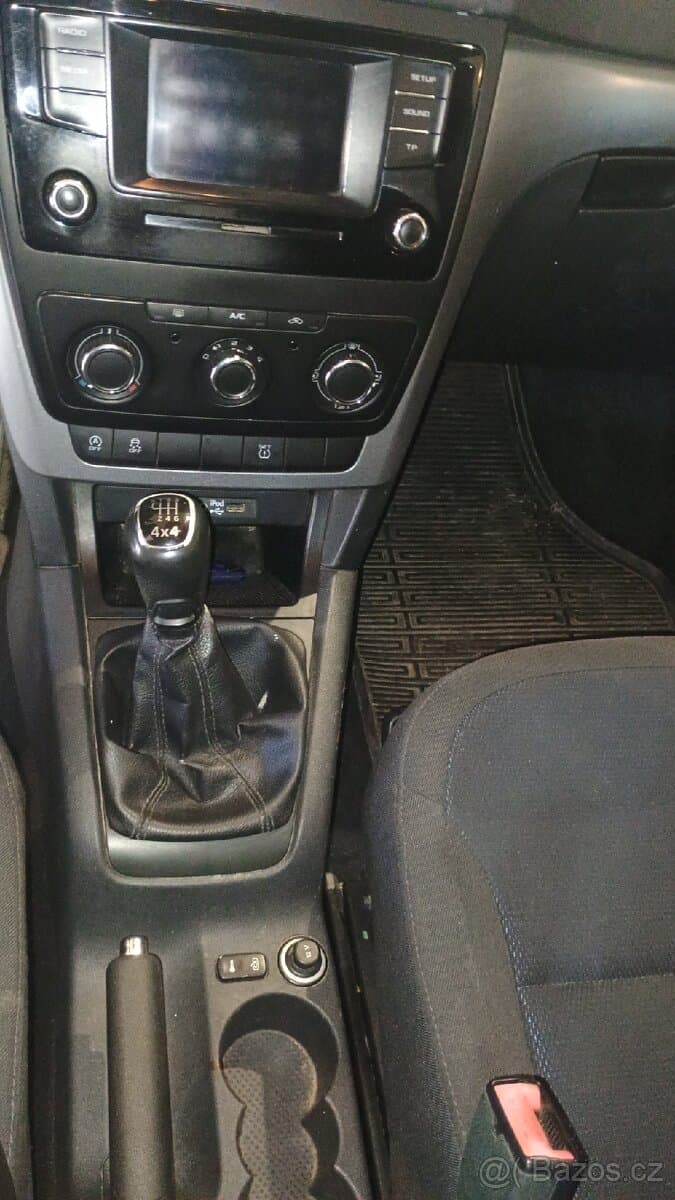 2016 Škoda YETI - 15