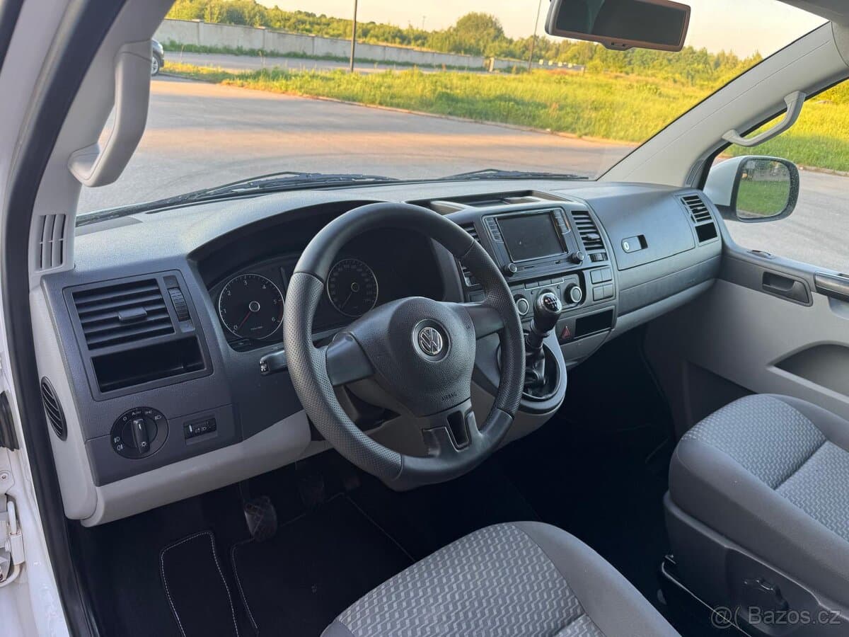 2010 Volkswagen TRANSPORTER - 15