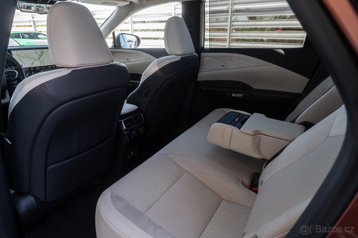 2024 Lexus RX - 15