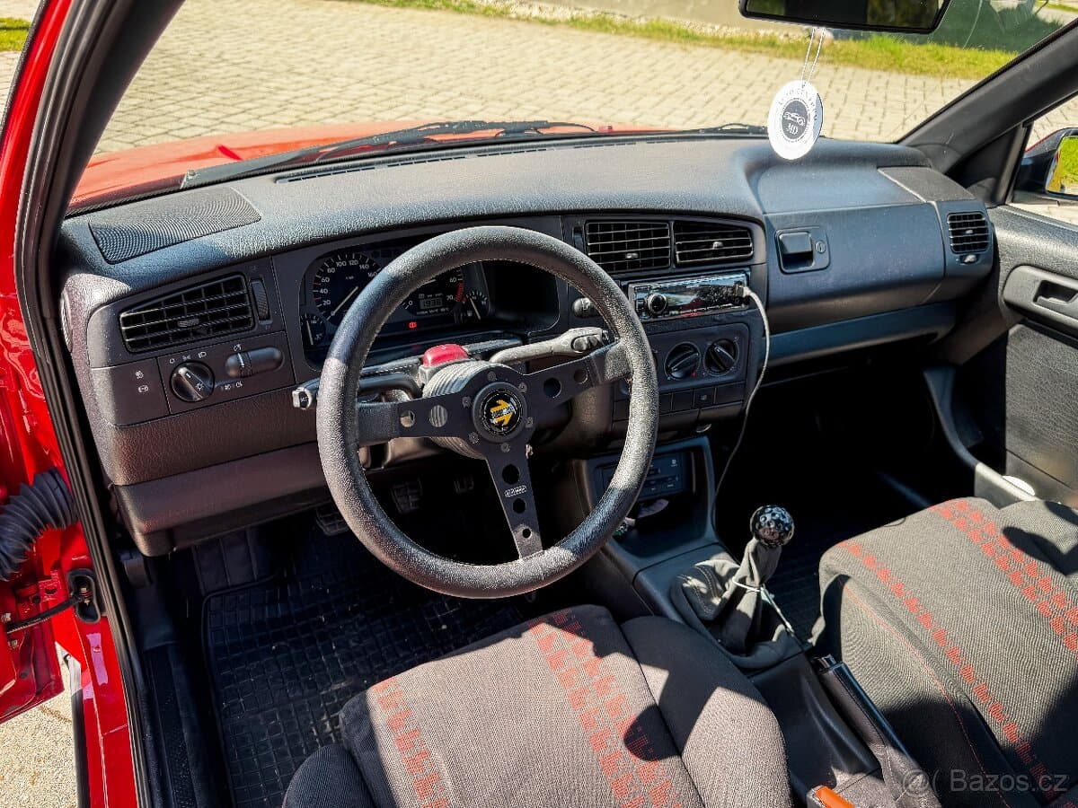 1995 Volkswagen GOLF - 15