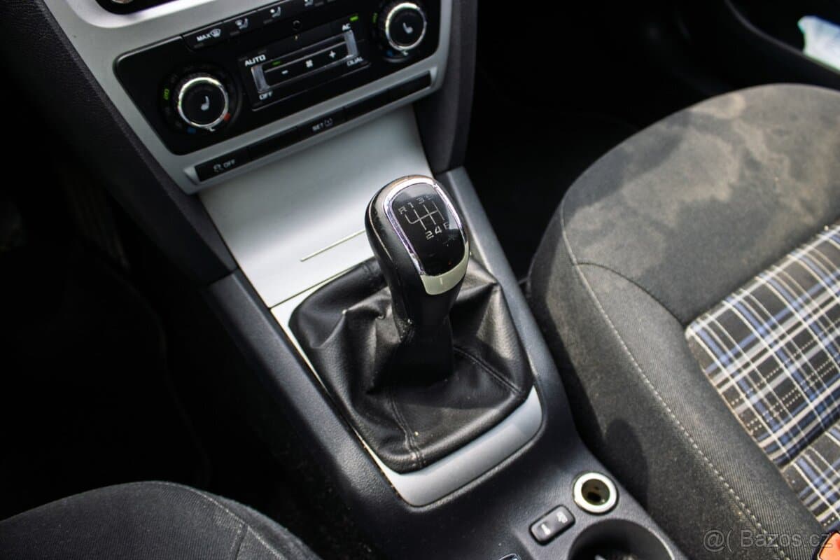 2012 Škoda OCTAVIA - 15