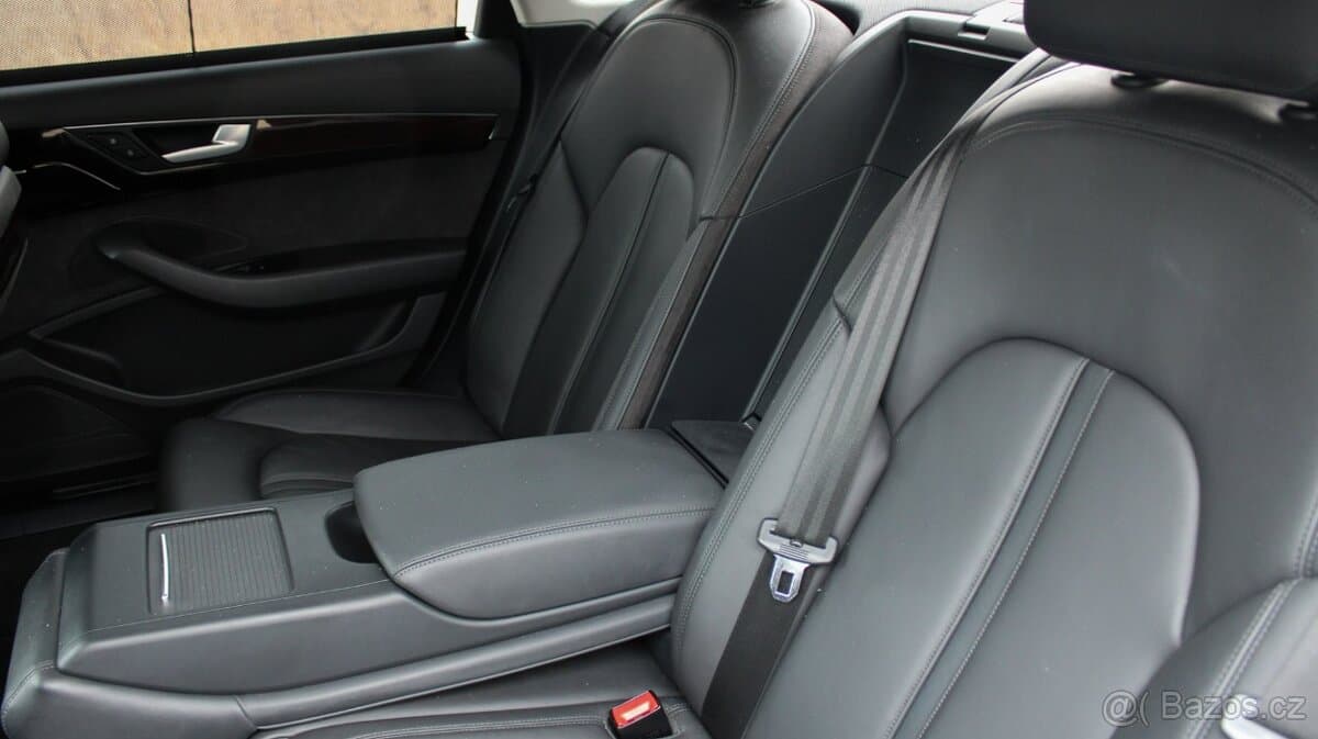 2016 Audi A8 - 15