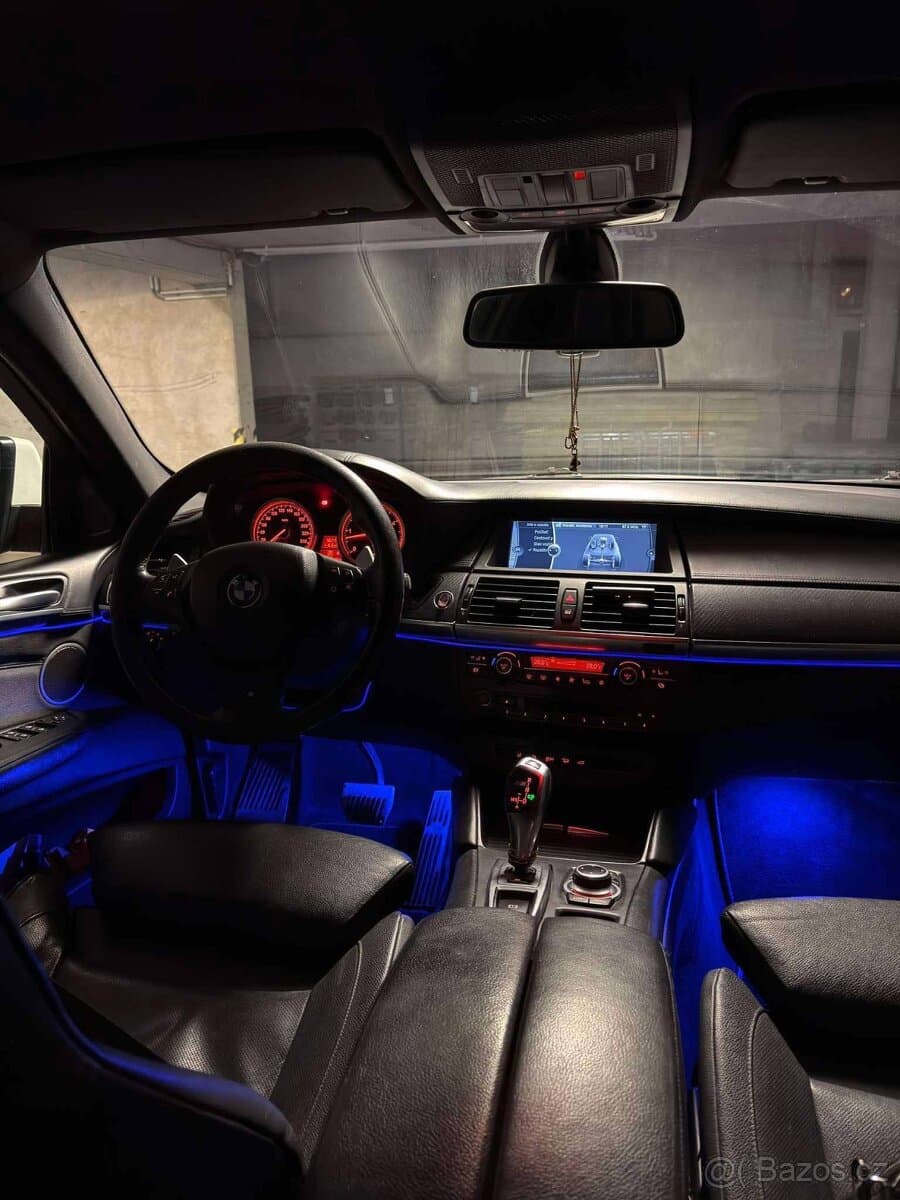 2013 BMW X6 - 15
