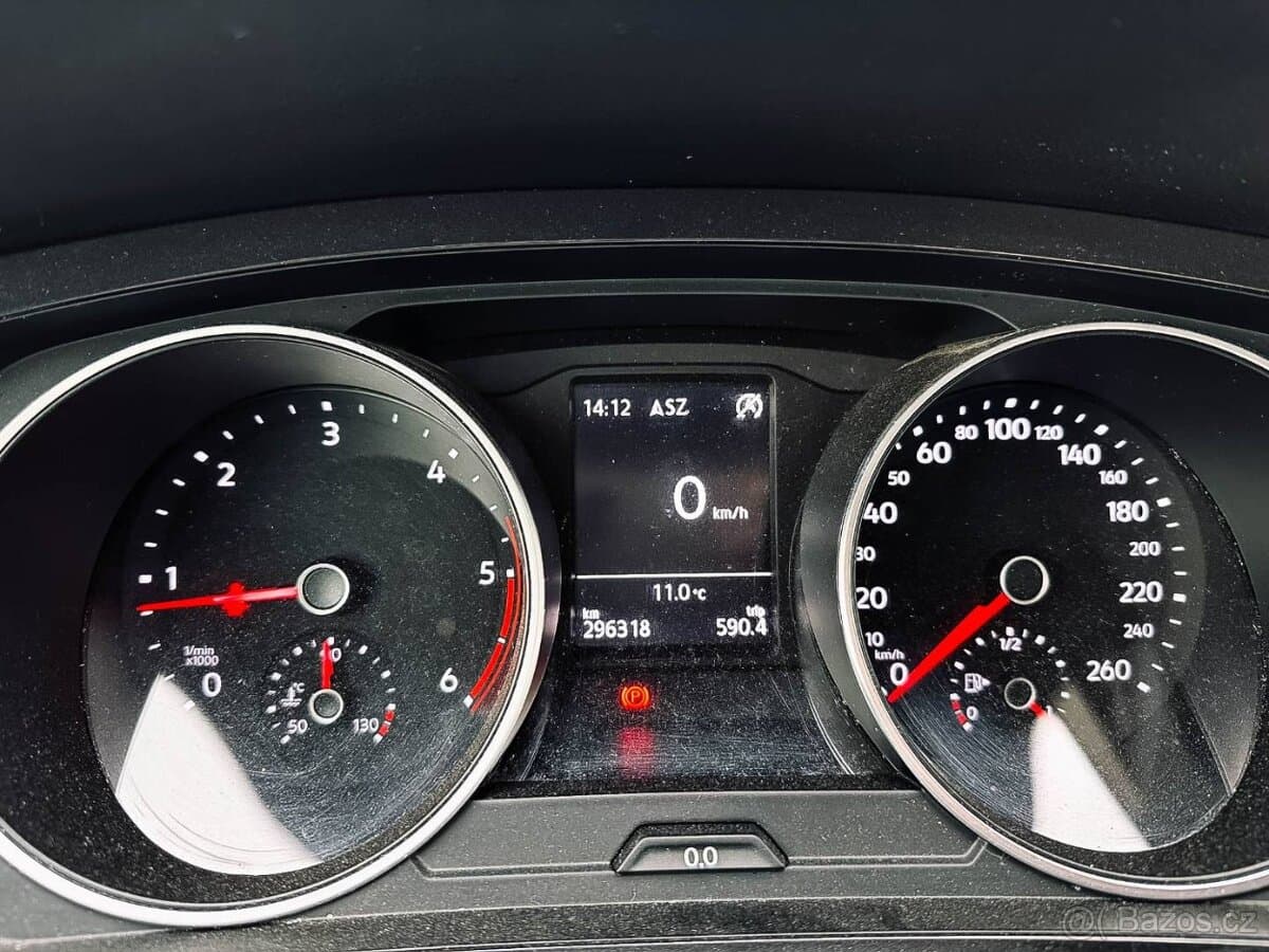 2017 Volkswagen TIGUAN - 15
