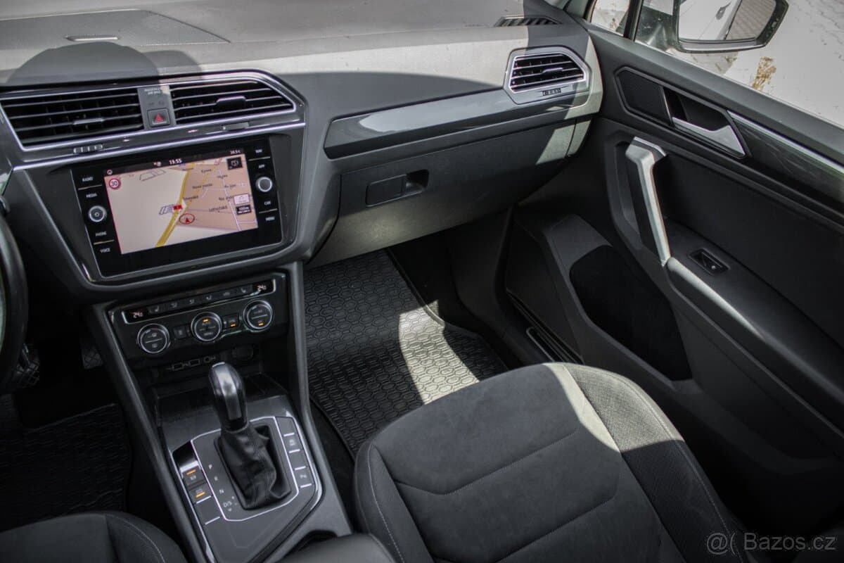 2020 Volkswagen TIGUAN - 15