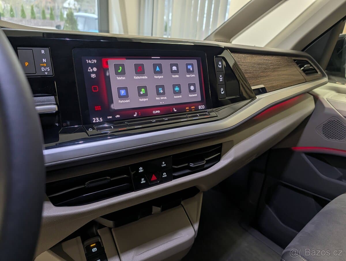 2025 Volkswagen MULTIVAN - 15