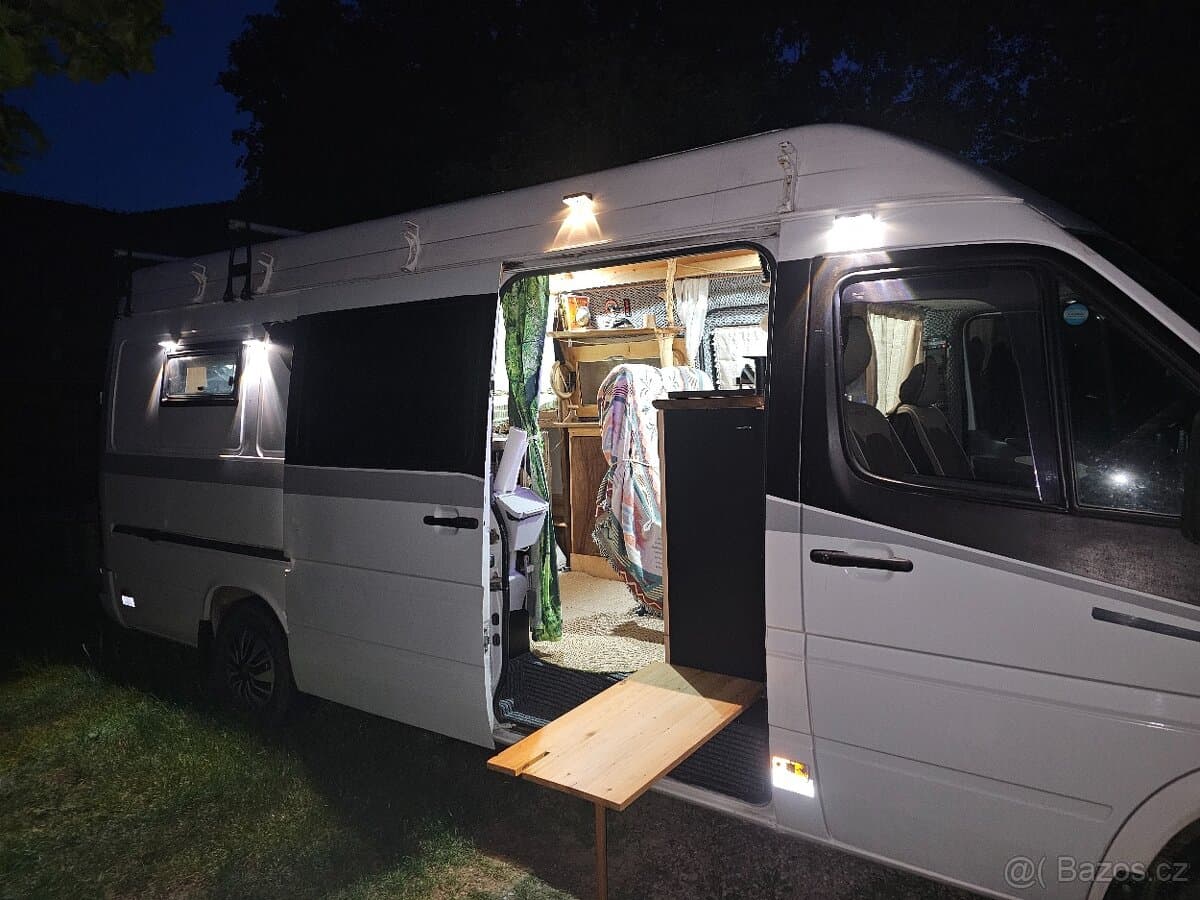 2005 Mercedes-Benz SPRINTER - 15