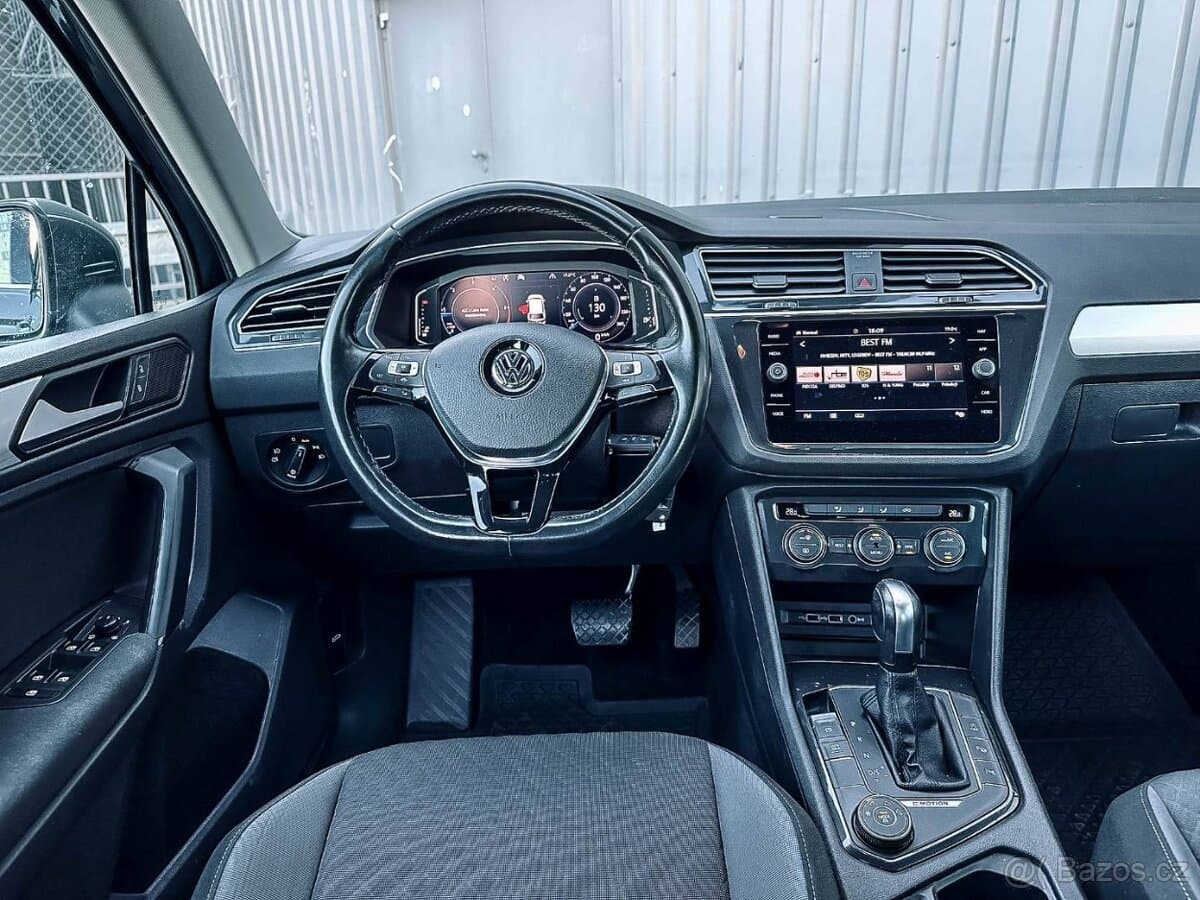 2020 Volkswagen TIGUAN - 15