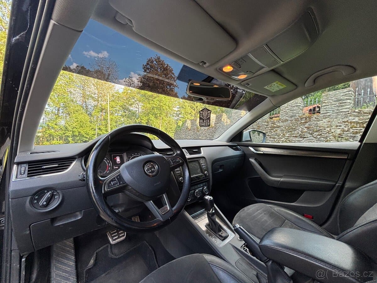 Škoda OCTAVIA - 15