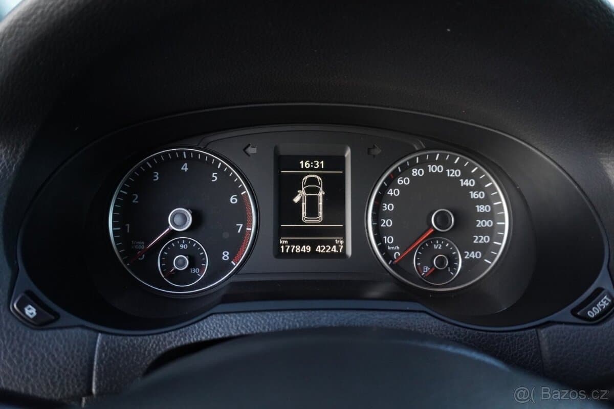 2011 Volkswagen SHARAN - 15