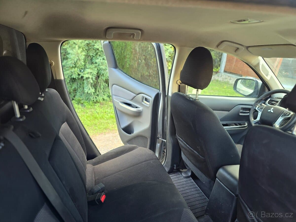 2019 Mitsubishi L200 - 15