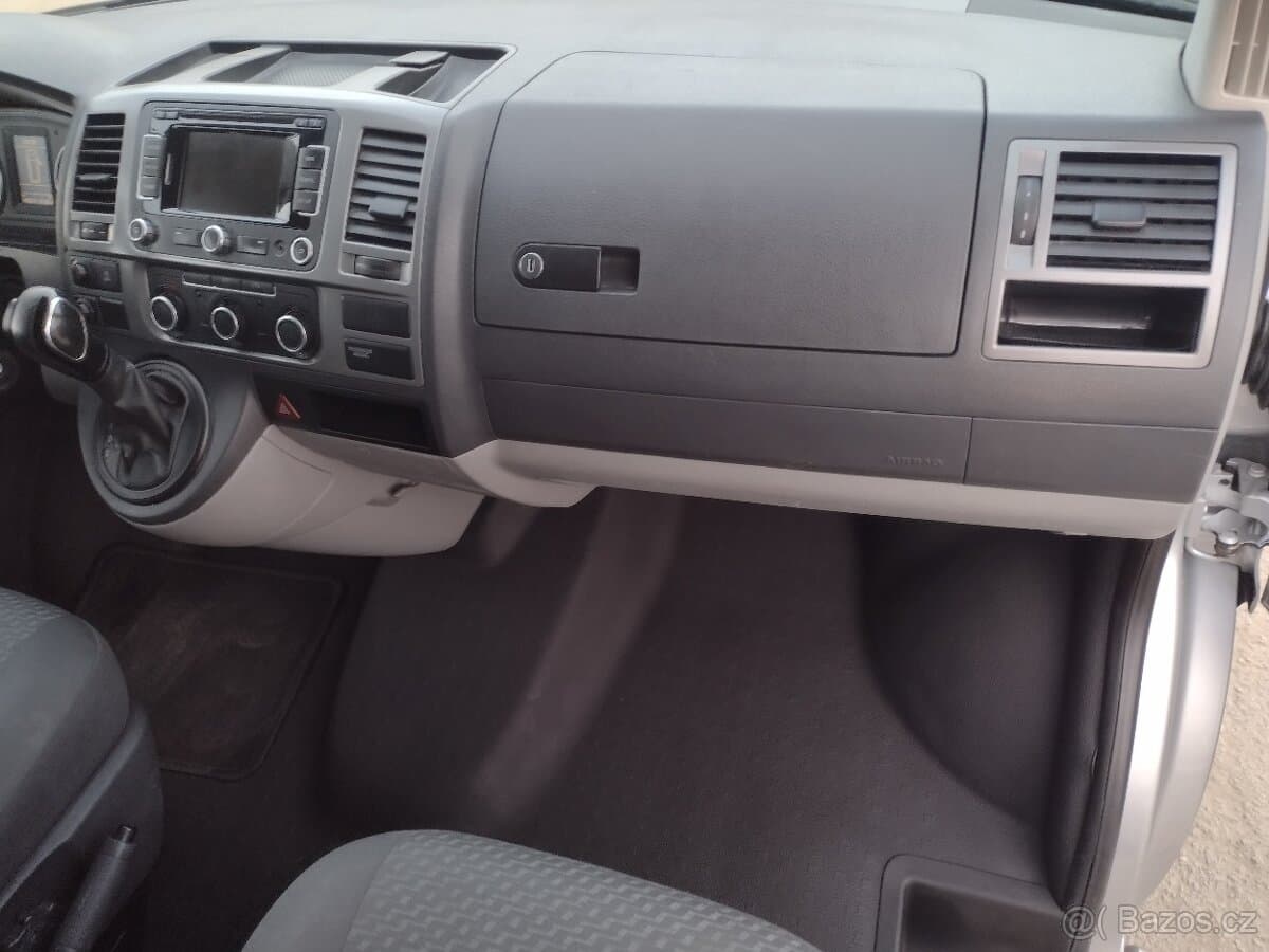 2015 Volkswagen TRANSPORTER - 15