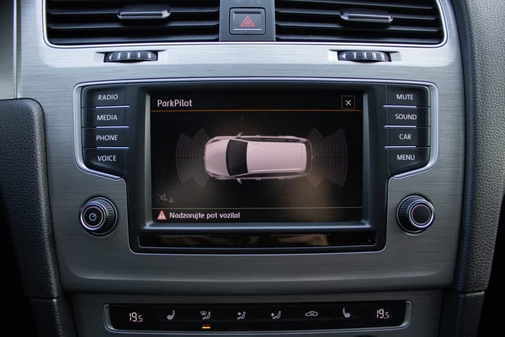 2016 Volkswagen GOLF - 15