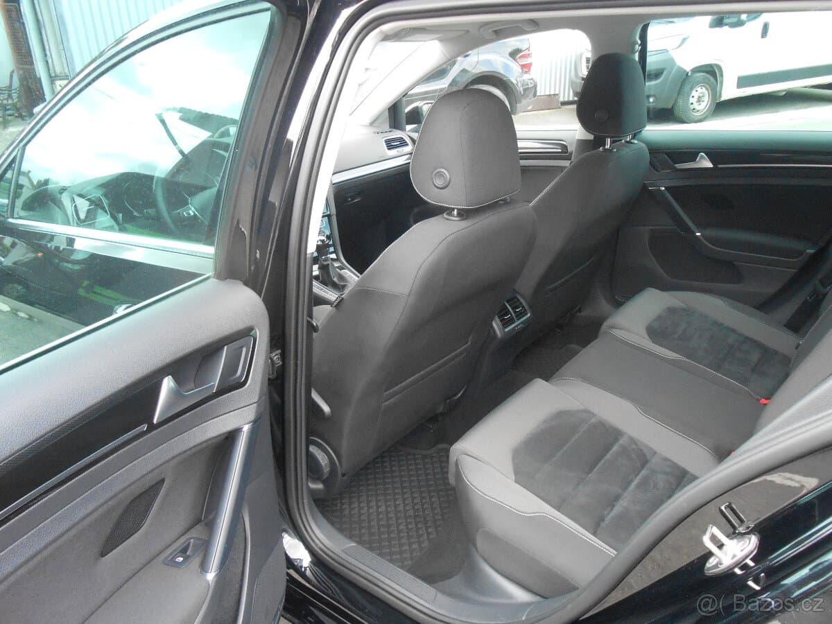 2014 Volkswagen GOLF - 15