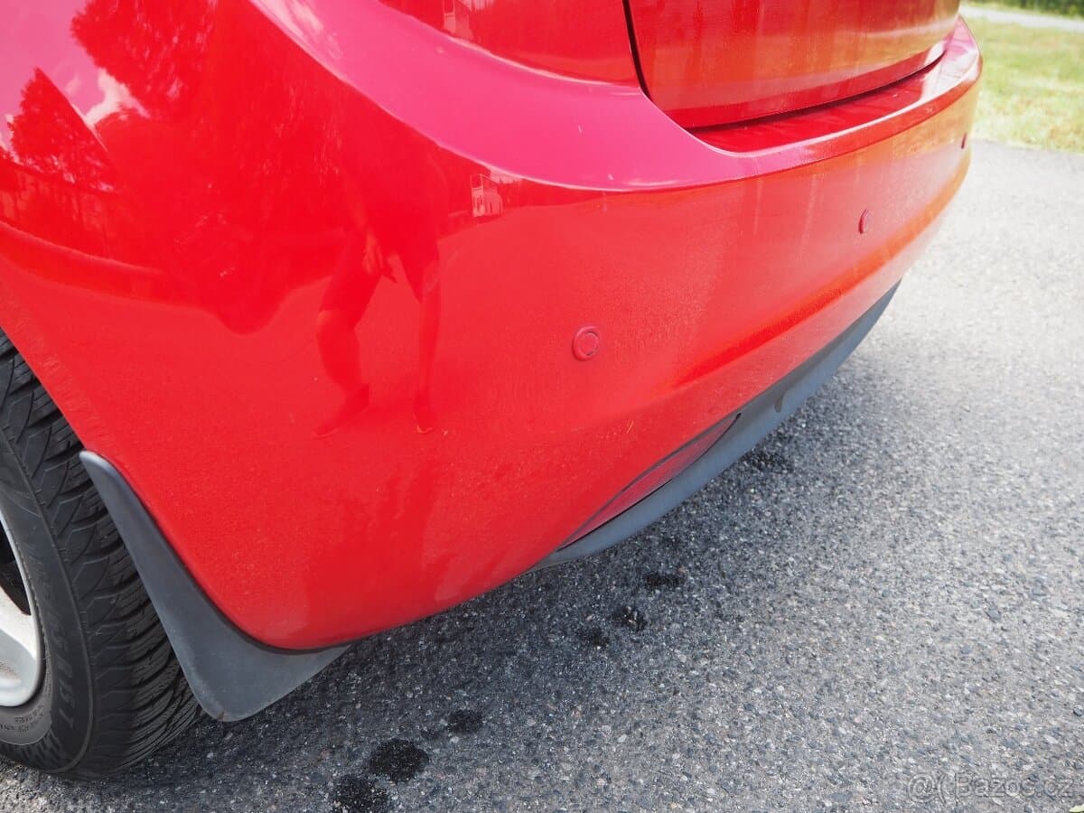 2012 Kia VENGA - 15