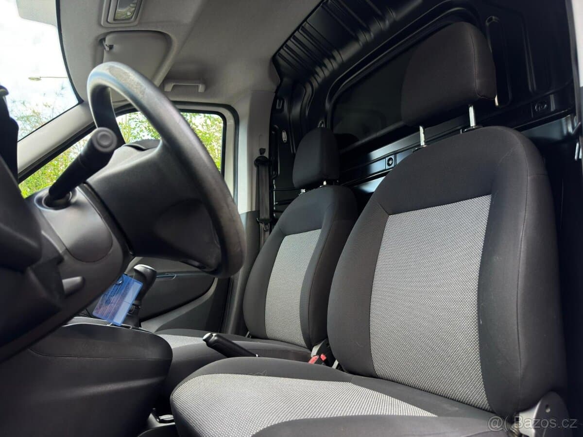 2021 Fiat DOBLO - 15