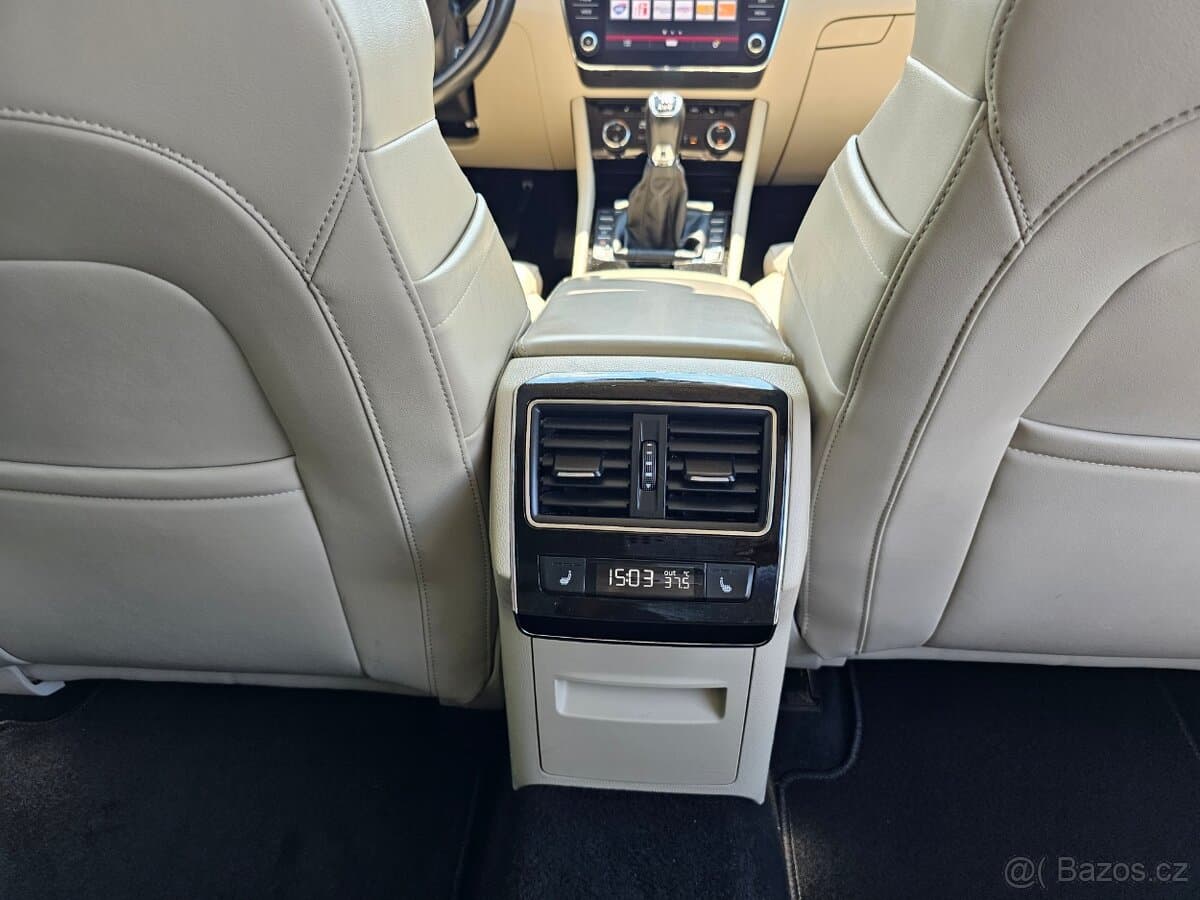 2018 Škoda SUPERB - 15