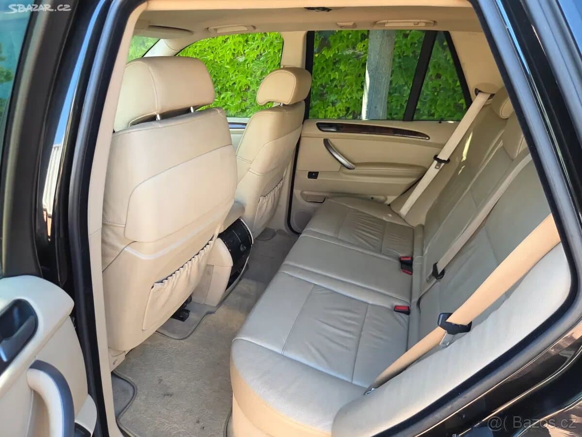 2004 BMW X5 - 15