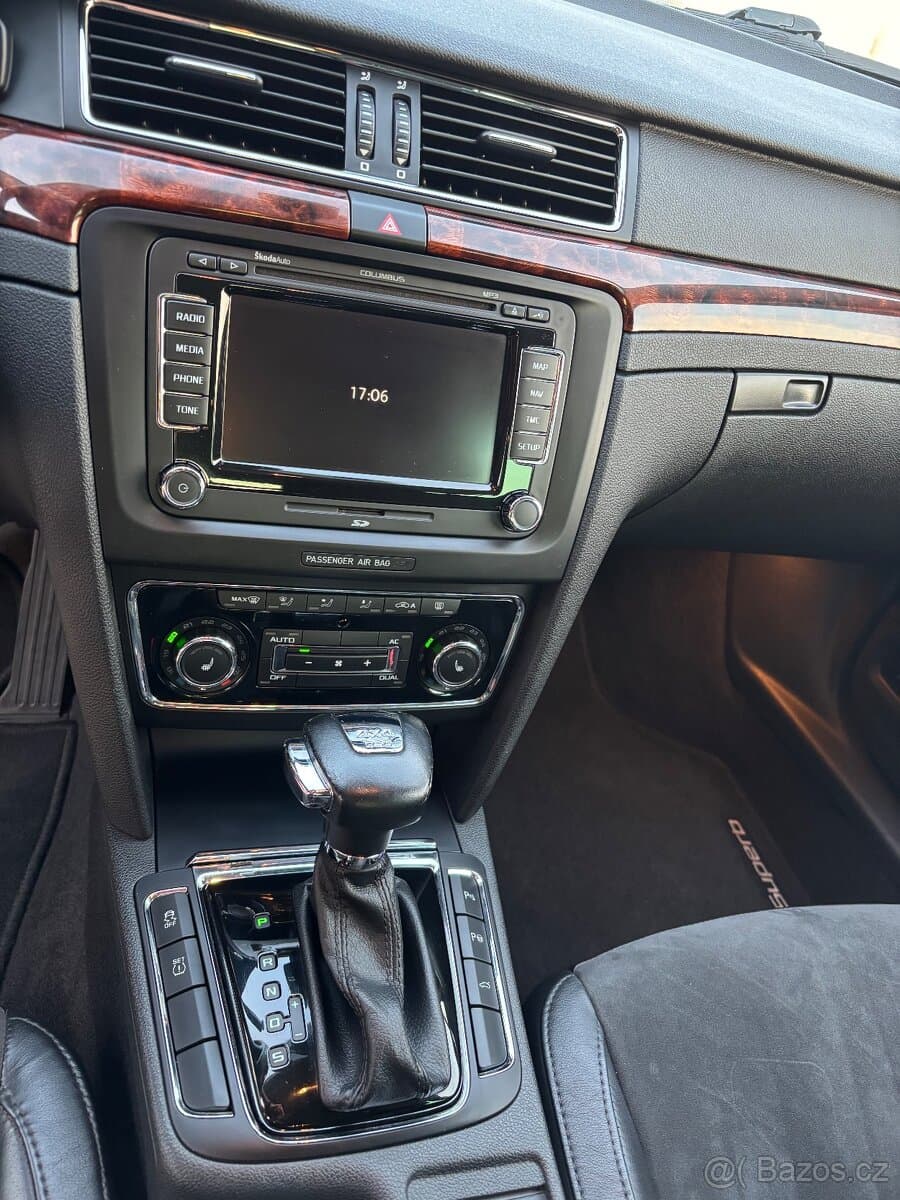 2010 Škoda SUPERB - 15