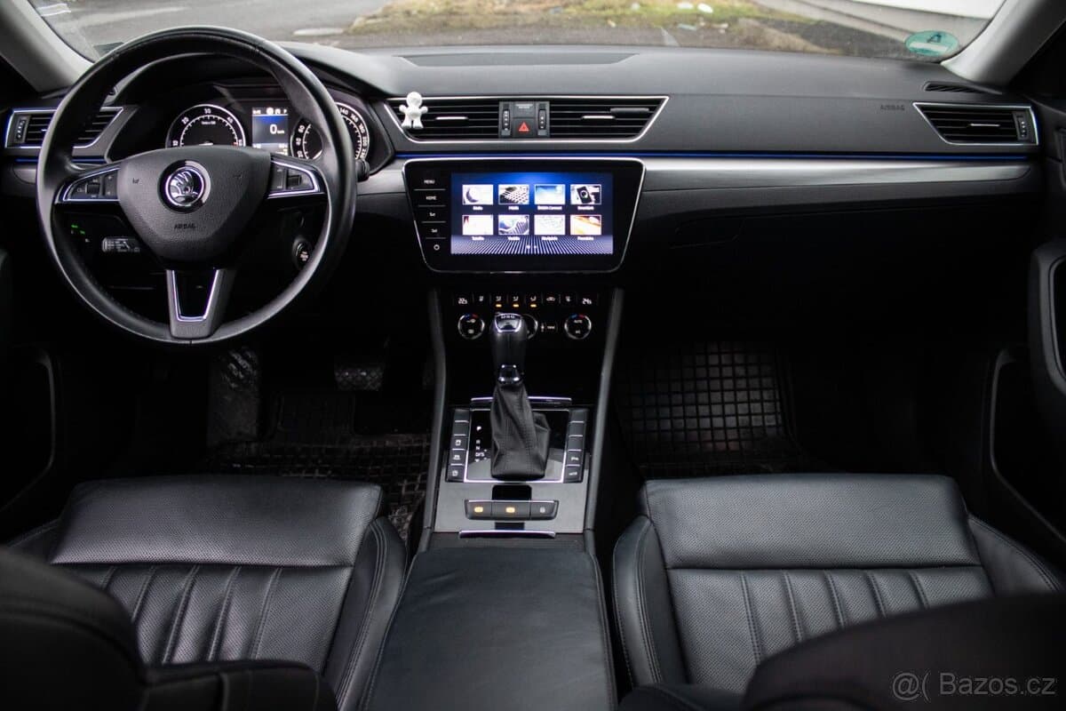 2019 Škoda SUPERB - 15
