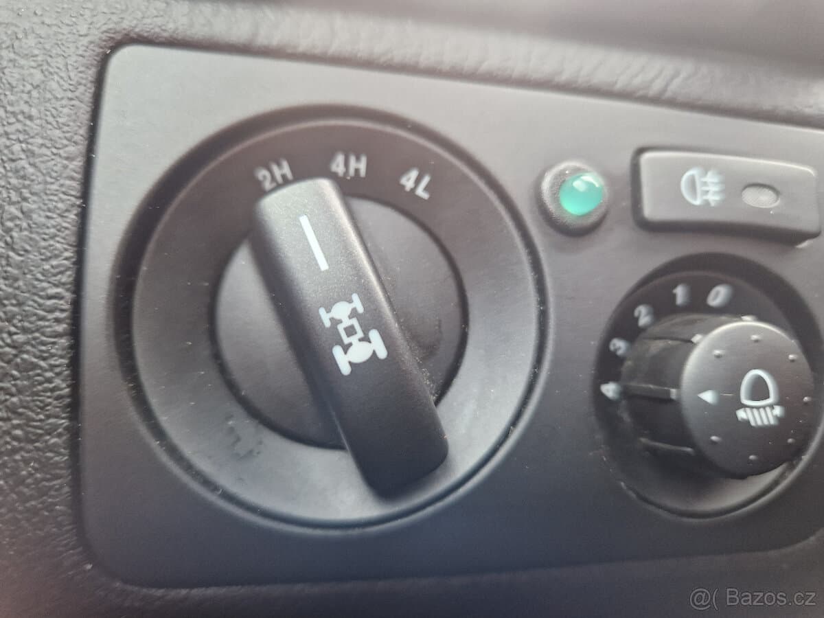 2016 SsangYong REXTON - 15