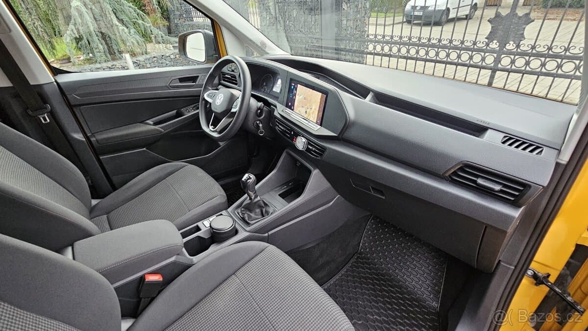 2021 Volkswagen CADDY - 15