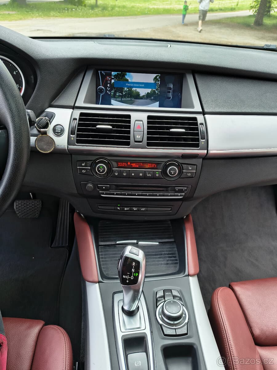 2008 BMW X6 - 15