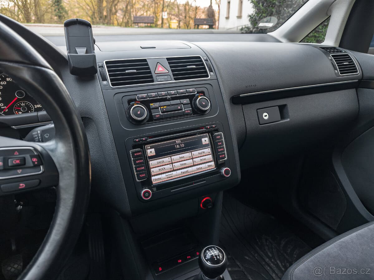 2011 Volkswagen TOURAN - 15