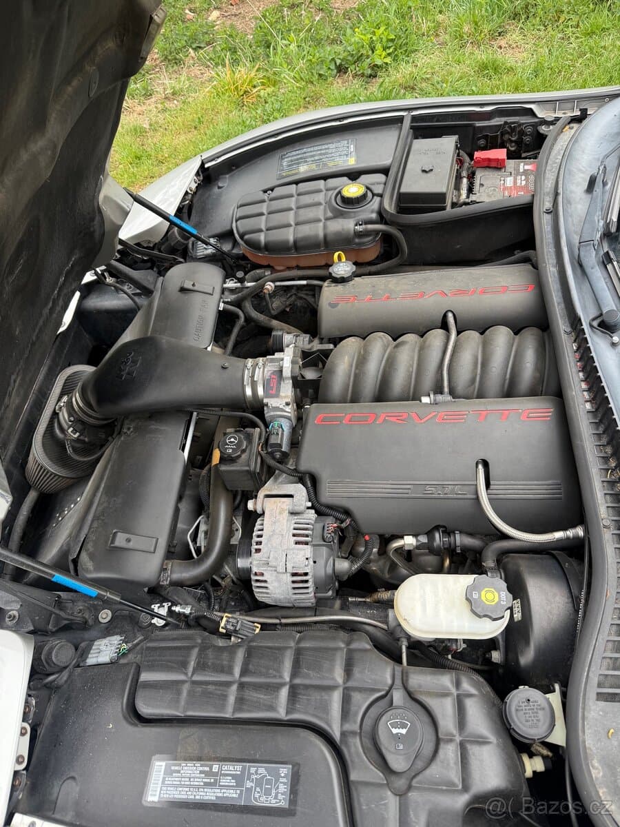 2004 Chevrolet CORVETTE - 15