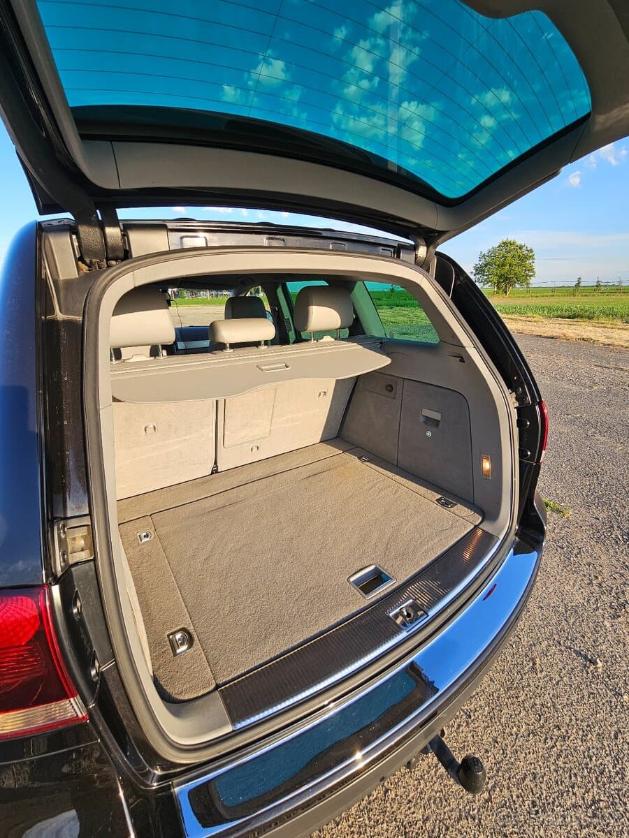 2009 Volkswagen TOUAREG - 15