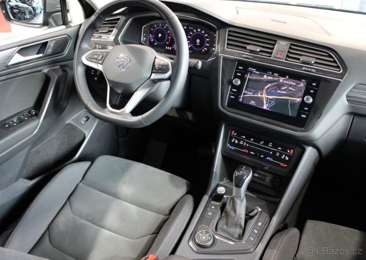 2023 Volkswagen TIGUAN - 15
