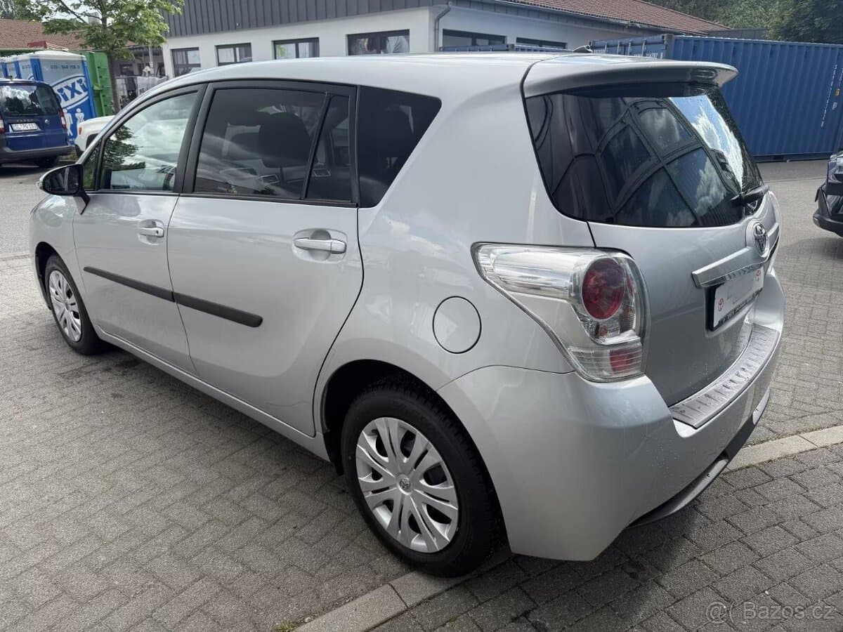 2017 Toyota VERSO - 15