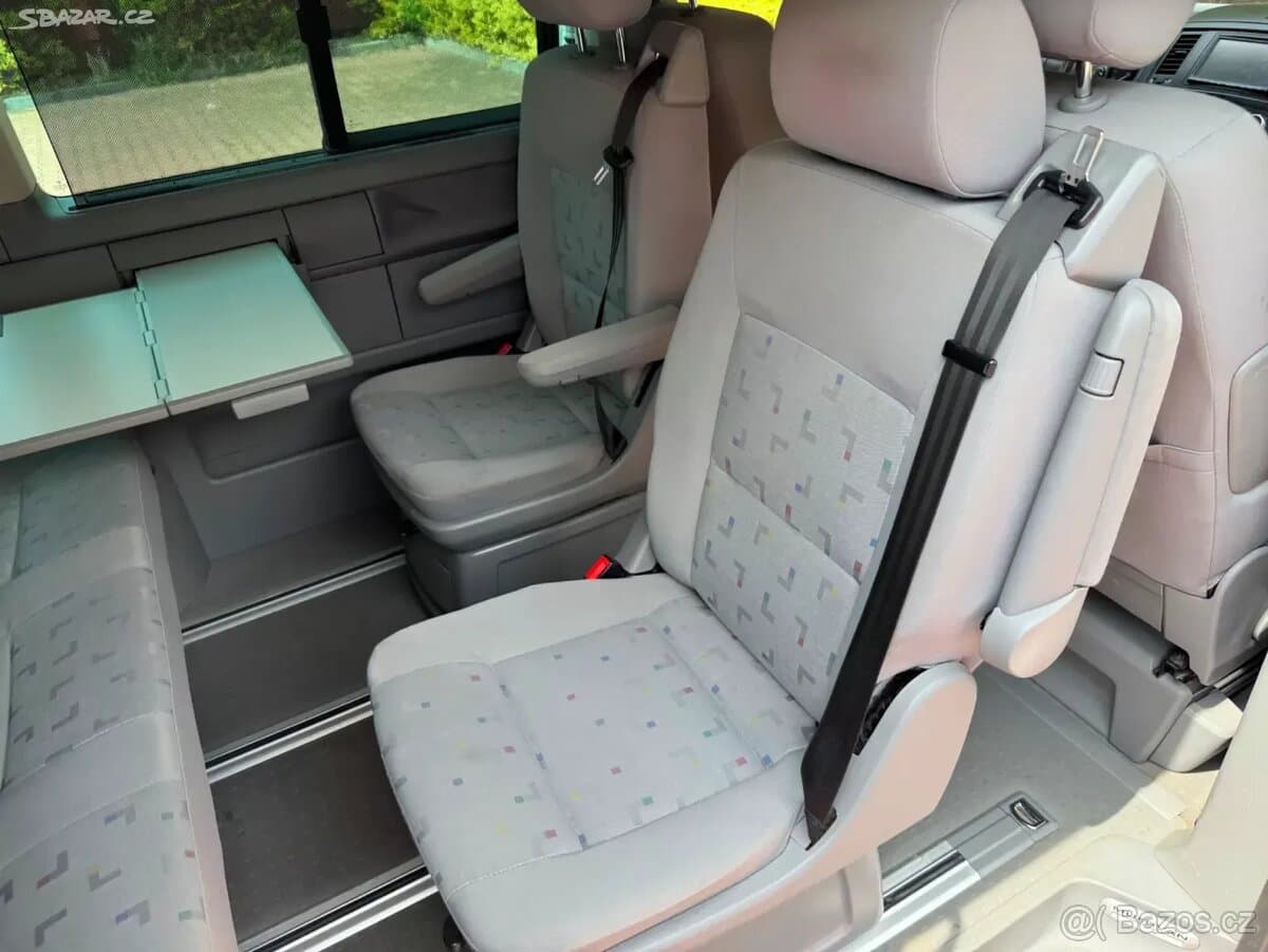 2008 Volkswagen MULTIVAN - 15