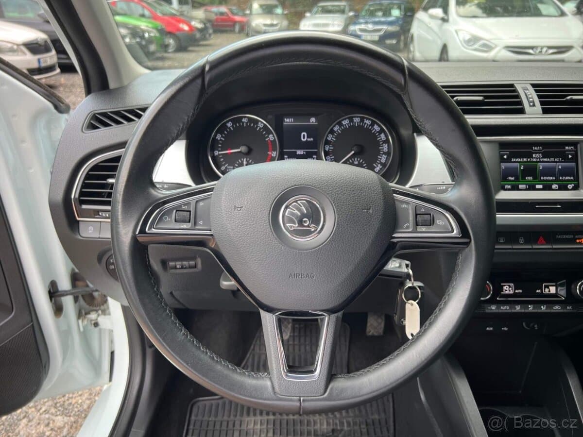 2017 Škoda FABIA - 15