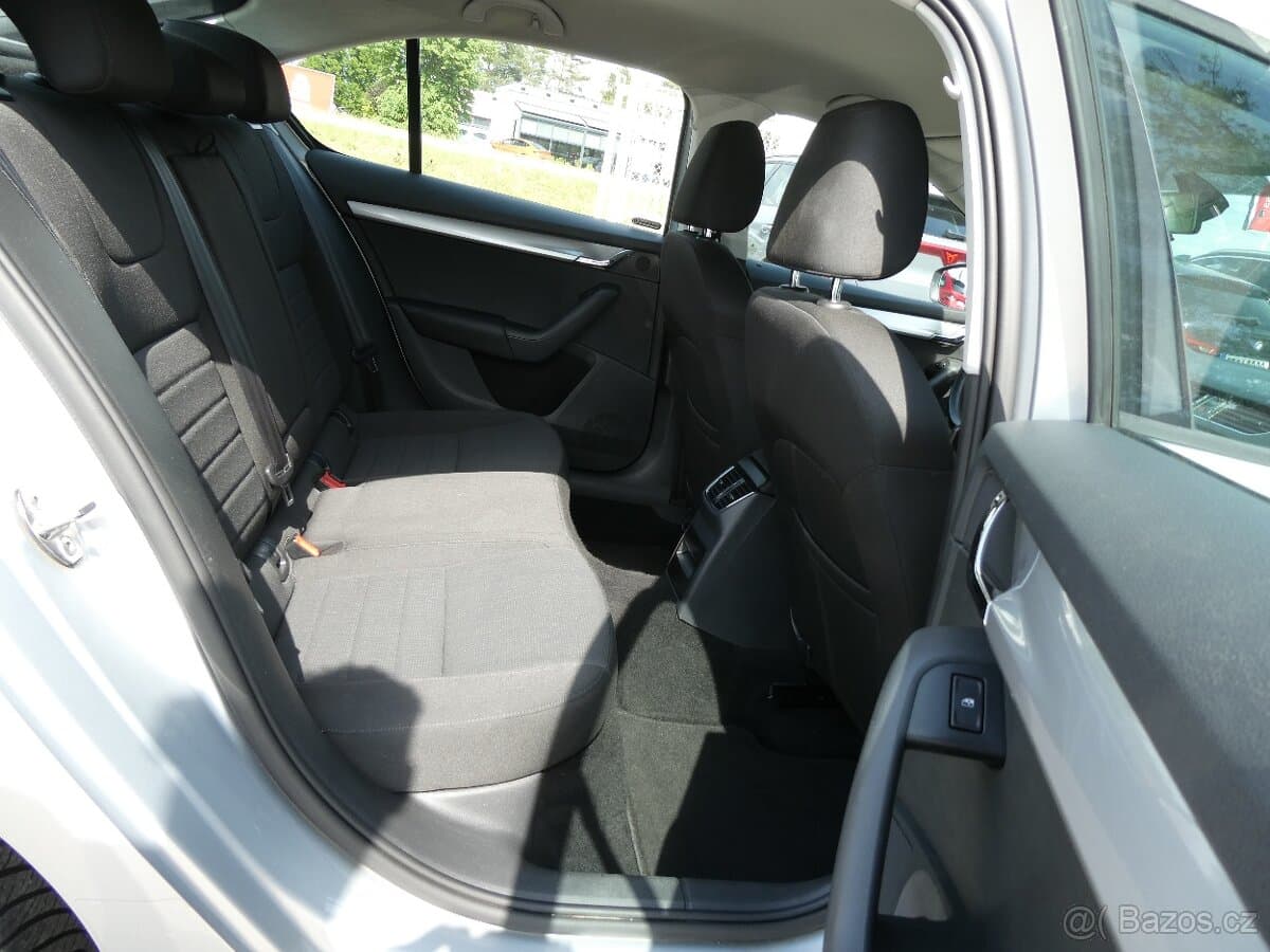 2015 Škoda OCTAVIA - 15