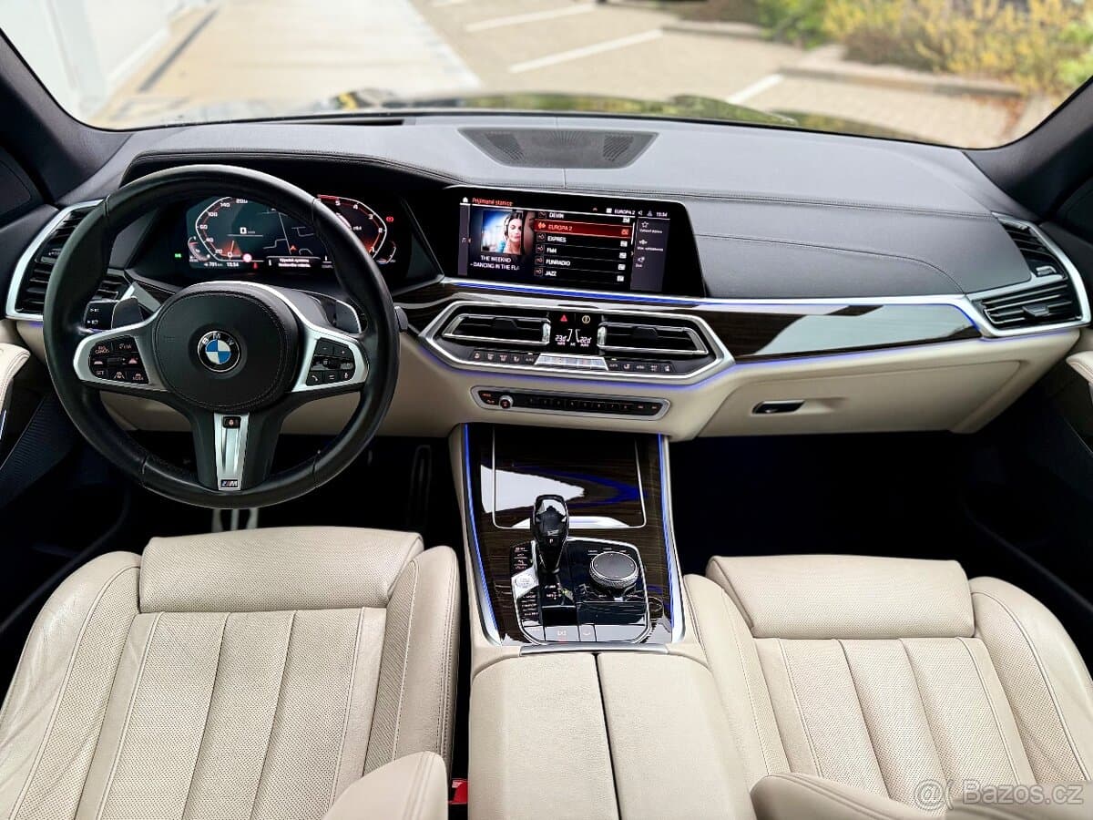 2019 BMW M5 - 15