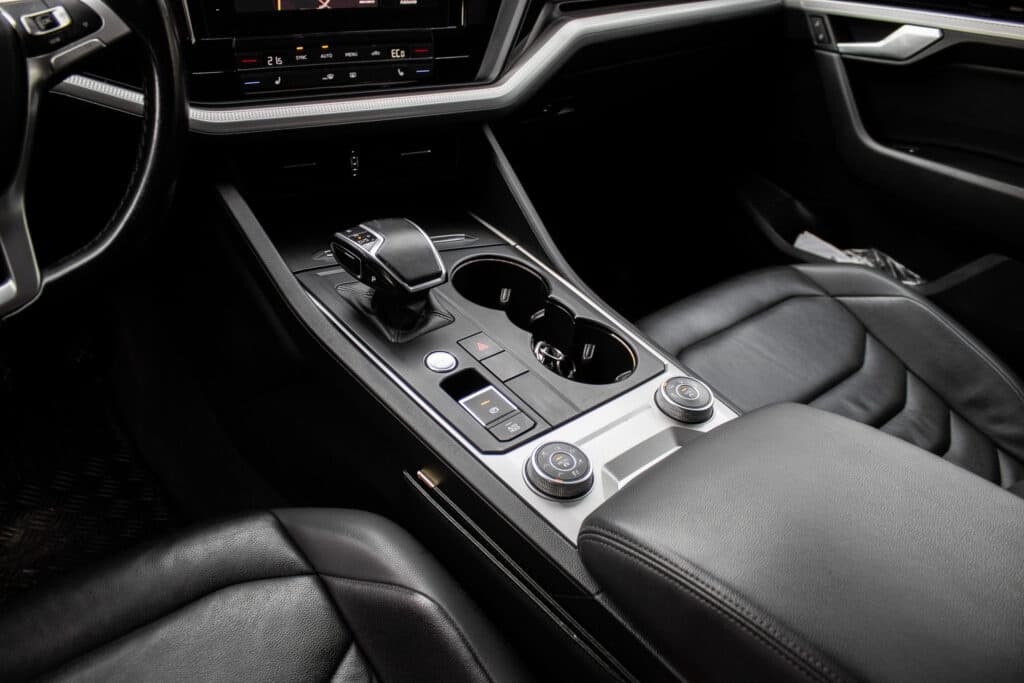 2020 Volkswagen TOUAREG - 15