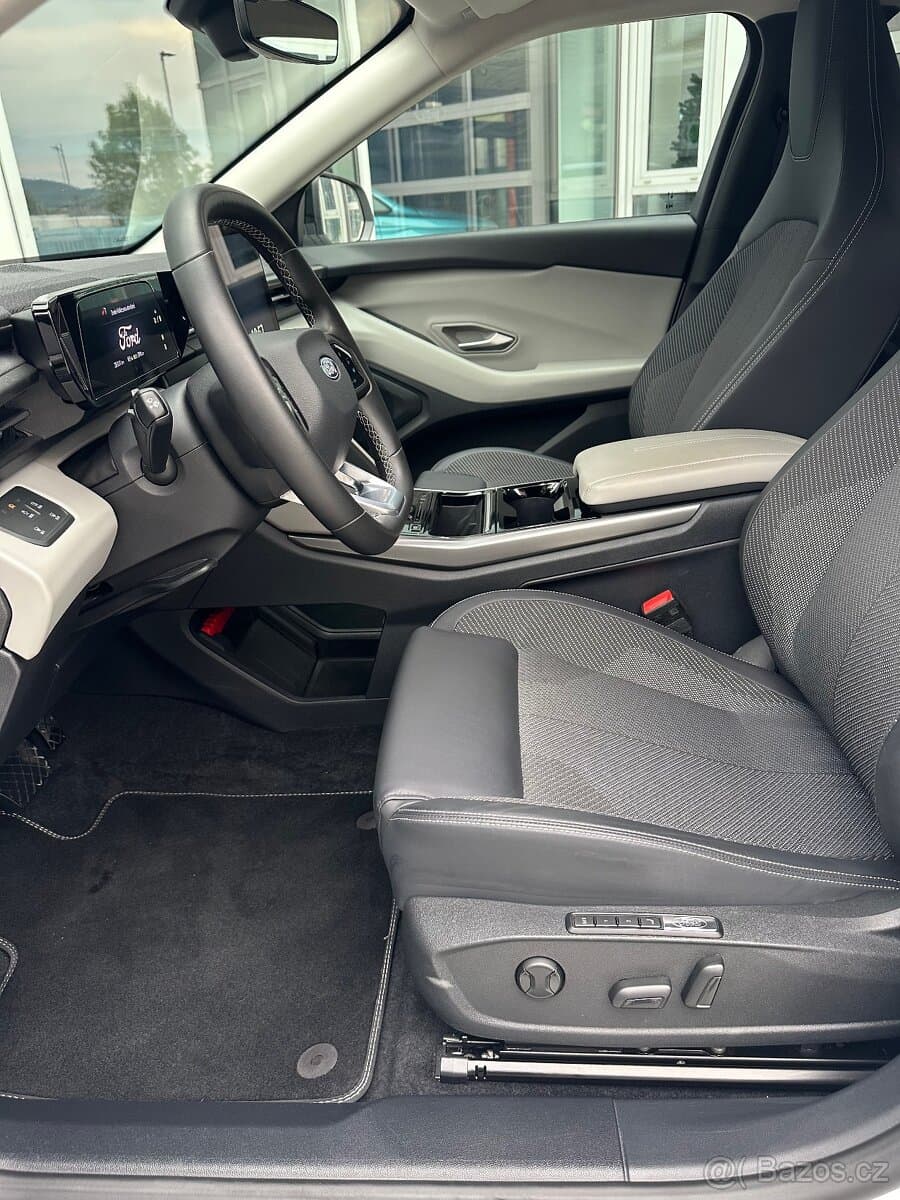 2025 Ford EXPLORER - 15