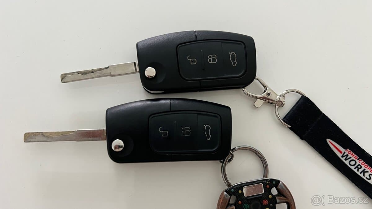 2009 Ford FOCUS - 15