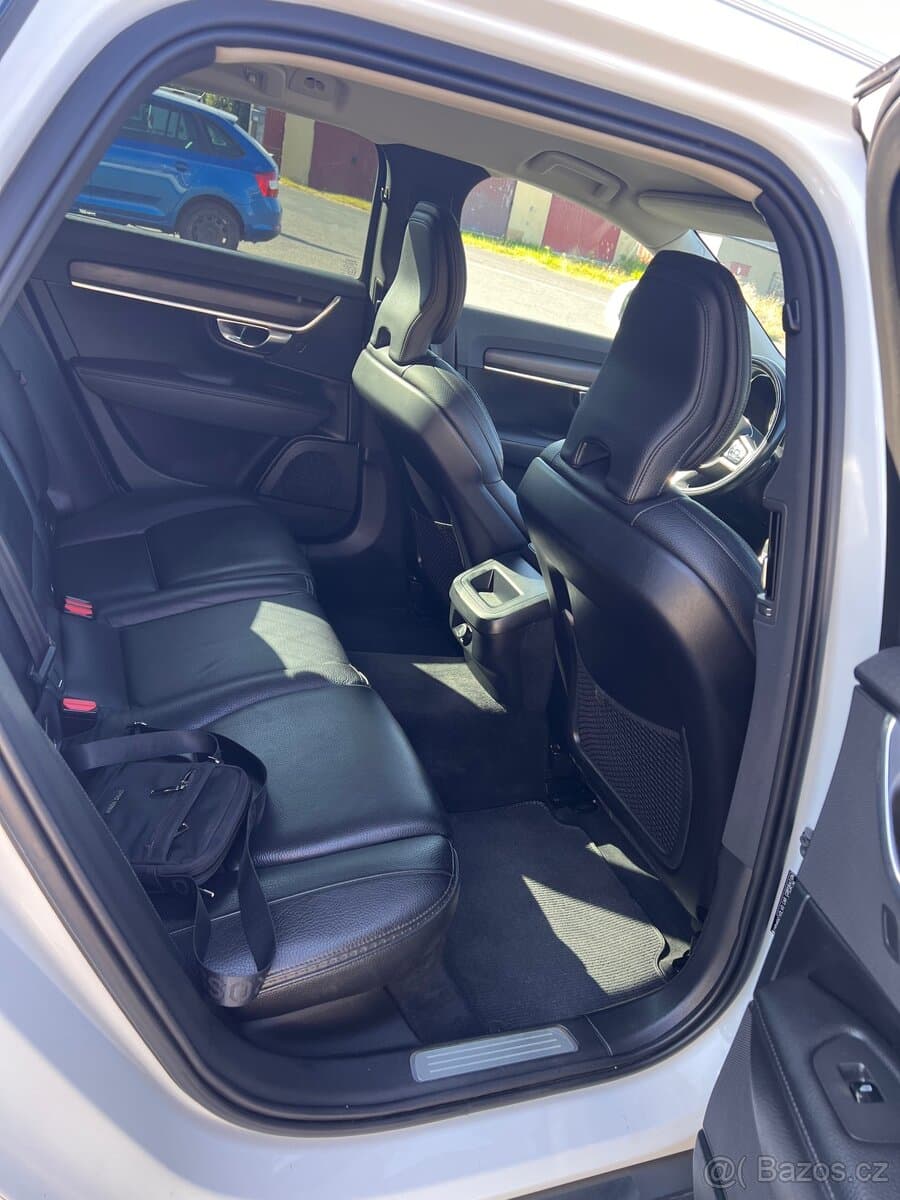 Volvo V90 - 15