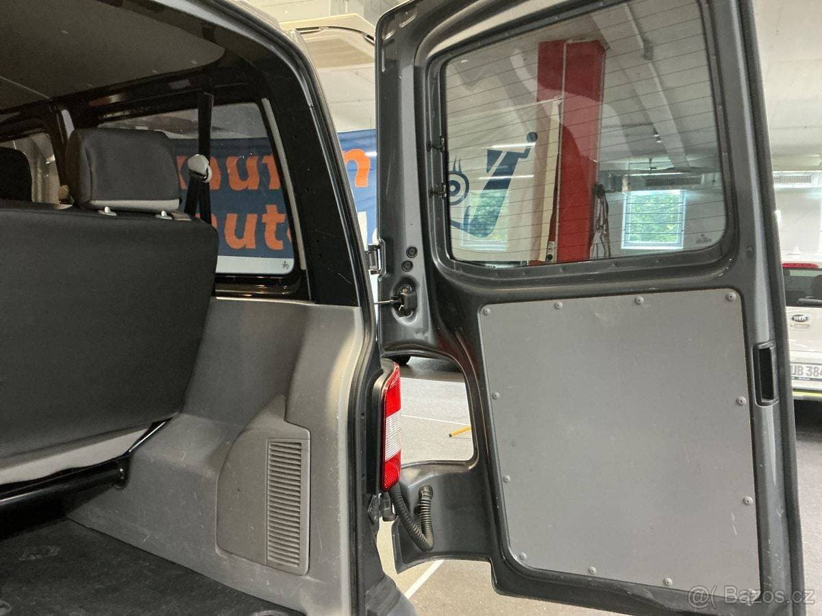 2010 Volkswagen TRANSPORTER - 15